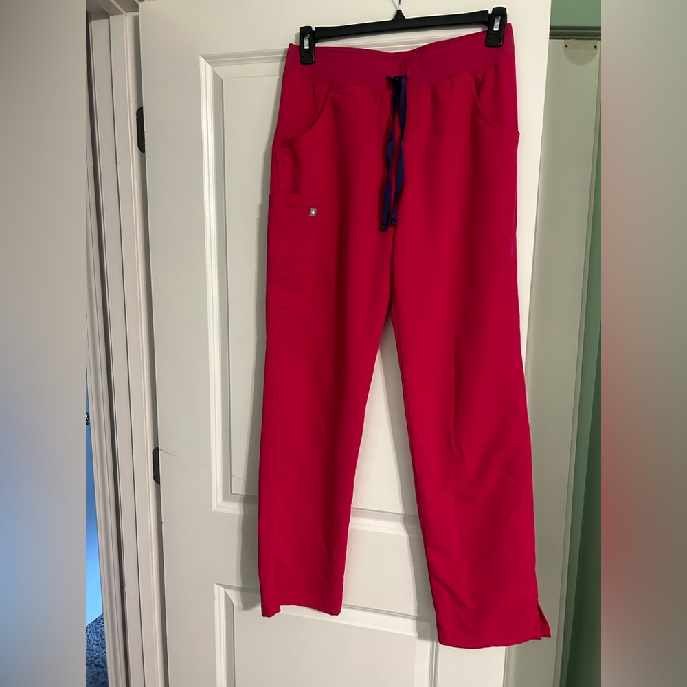 Medium tall kade cargos